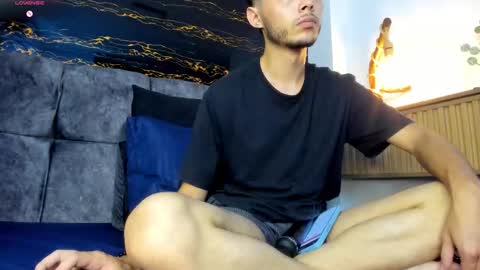 Snapshot of alhan_twink chatting on 01/17/26, 07:06 ALHAN online show from 01/17/26, 07:06