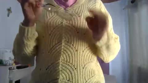 Alia  online show from 01/25/25, 04:03