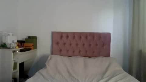 Alia  online show from 02/06/25, 03:41