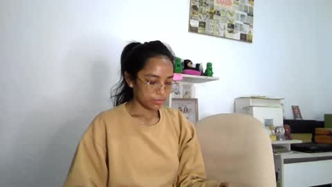 Alia      Anjali  online show from 03/20/26, 02:33