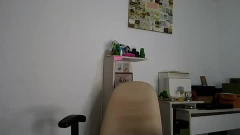 Alia      Anjali  online show from 06/03/26, 02:33