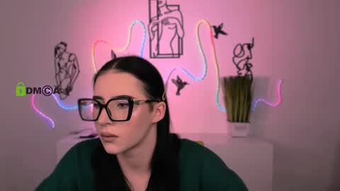 Snapshot of alia_skay chatting on 12/16/25, 06:18 alia skay online show from 12/16/25, 06:18