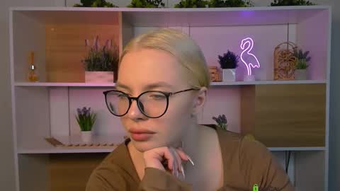 alia skay online show from 12/23/25, 06:00