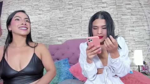 Snapshot of aliaandadara chatting on 09/11/25, 04:07 aliaandadara online show from 09/11/25, 04:07