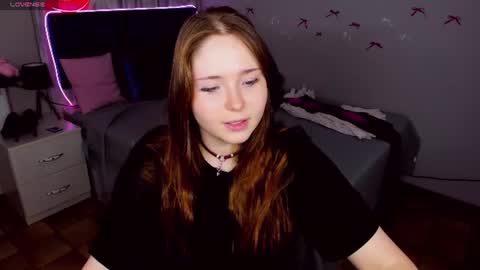 AlicaPeach online show from 08/03/26, 01:05