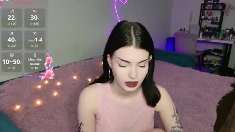 alice and james online show from 12/14/25, 06:34