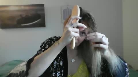 Snapshot of alice8363 chatting on 12/17/24, 08:12 Alice online show from 12/17/24, 08:12