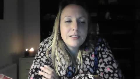 Snapshot of alice8363 chatting on 12/28/24, 06:08 Alice online show from 12/28/24, 06:08