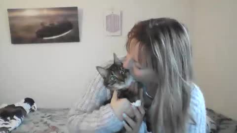 Snapshot of alice8363 chatting on 01/04/25, 08:49 Alice online show from 01/04/25, 08:49