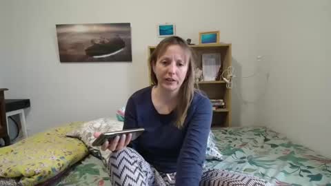 Snapshot of alice8363 chatting on 03/01/25, 09:18 Alice online show from 03/01/25, 09:18