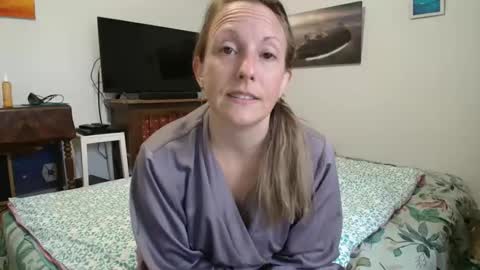 Snapshot of alice8363 chatting on 09/13/25, 07:08 Alice online show from 09/13/25, 07:08