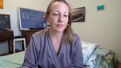 Snapshot of alice8363 chatting on 09/18/25, 12:29 Alice online show from 09/18/25, 12:29