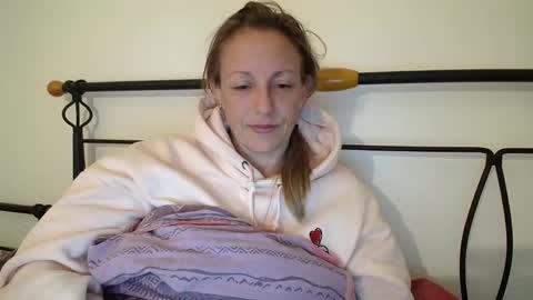 Snapshot of alice8363 chatting on 10/01/25, 07:58 Alice online show from 10/01/25, 07:58