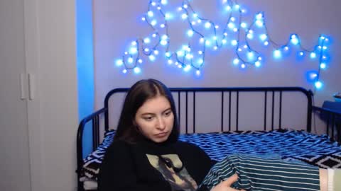 Alice online show from 12/03/24, 06:49