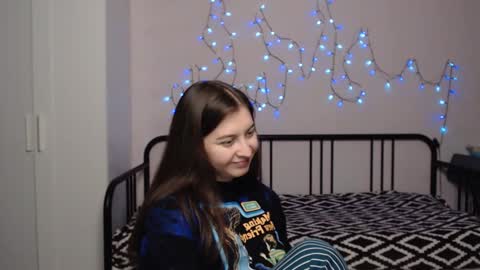 Alice online show from 12/11/24, 10:16