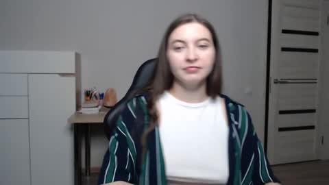 Alice online show from 03/09/25, 04:33