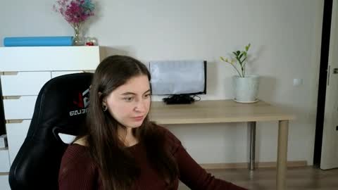 Alice online show from 10/15/25, 08:31