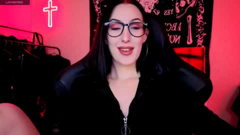 Miss Alice online show from 05/31/26, 03:04