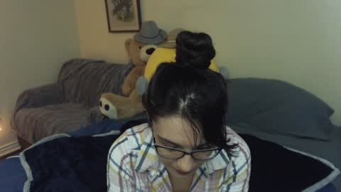 Snapshot of alice_asks chatting on 12/07/24, 04:53 Alice Asks online show from 12/07/24, 04:53