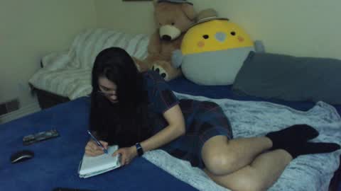 Snapshot of alice_asks chatting on 02/13/25, 04:43 Alice Asks online show from 02/13/25, 04:43