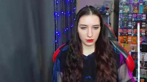 Snapshot of alice_bailey chatting on 02/21/25, 04:05 Alice online show from 02/21/25, 04:05