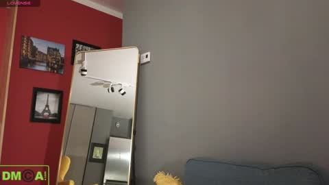 Snapshot of alice_bane chatting on 12/19/24, 07:40 A R Y A  T I A online show from 12/19/24, 07:40