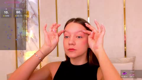 Snapshot of alice_charmy chatting on 01/23/25, 05:13 Alice in Wonderland online show from 01/23/25, 05:13