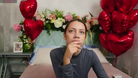 Alice in Wonderland  online show from 02/15/26, 05:09