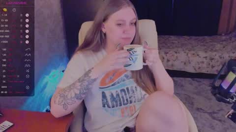 Alice 3 online show from 12/28/24, 01:17