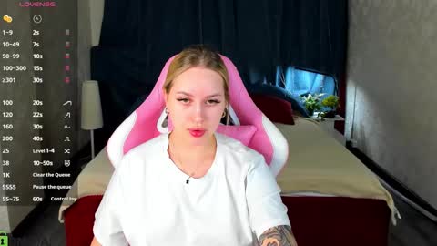 Alice online show from 11/05/25, 10:54