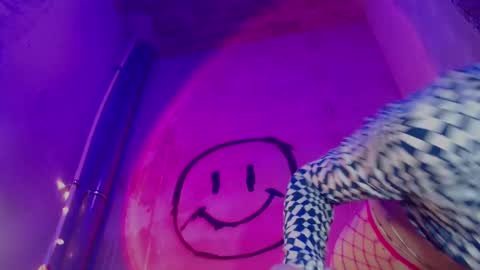 Alice online show from 02/13/25, 04:43