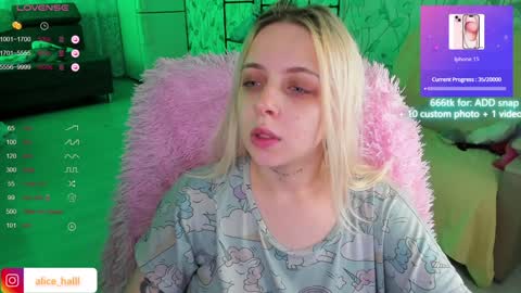 Snapshot of alice_halle chatting on 12/03/24, 05:23 alice_halle online show from 12/03/24, 05:23