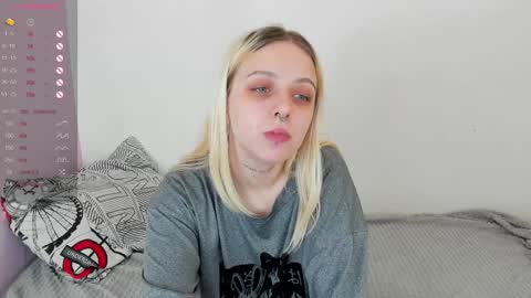 Snapshot of alice_halle chatting on 01/18/25, 10:28 alice_halle online show from 01/18/25, 10:28