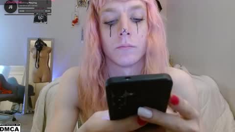 Alice Hatchette online show from 10/30/25, 02:18