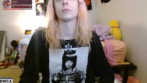 Alice Hatchette online show from 11/16/25, 06:19