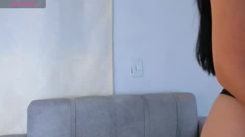 Snapshot of alice_jenner_ chatting on 02/01/25, 12:51 Alice online show from 02/01/25, 12:51