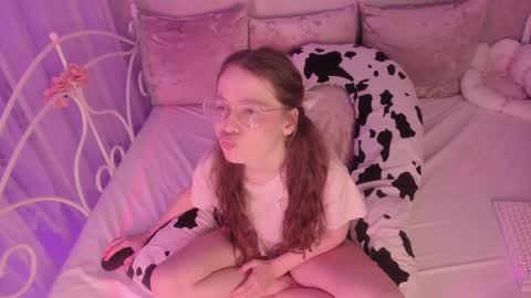 Alice online show from 03/01/25, 03:10