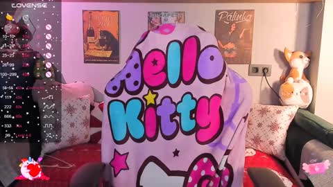 Snapshot of alice_langley chatting on 12/08/24, 02:19 Alice 3 online show from 12/08/24, 02:19