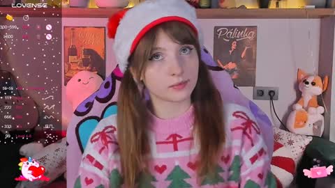 Snapshot of alice_langley chatting on 12/24/24, 01:17 Alice 3 online show from 12/24/24, 01:17