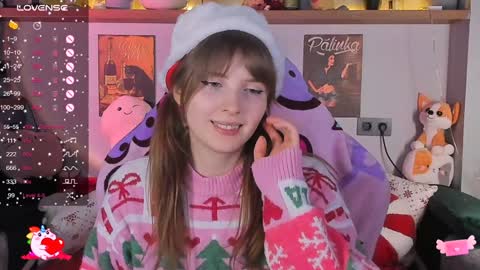 Snapshot of alice_langley chatting on 12/24/24, 04:19 Alice 3 online show from 12/24/24, 04:19