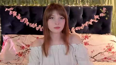 Snapshot of alice_langley chatting on 03/05/25, 03:29 Alice 3 online show from 03/05/25, 03:29