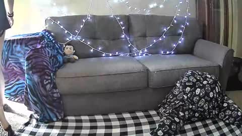 Snapshot of alice_leray chatting on 02/18/25, 02:49 alice_leray online show from 02/18/25, 02:49