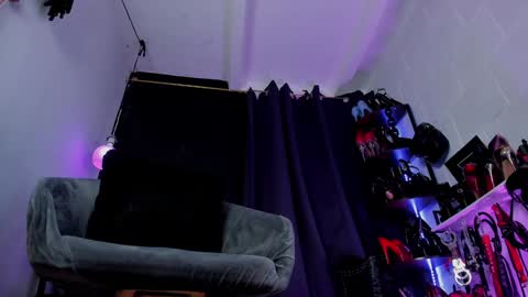 Mistress Alice. online show from 01/03/25, 10:29