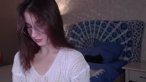 Snapshot of alice_love_fuck chatting on 01/04/25, 09:21 Alice love fuck online show from 01/04/25, 09:21