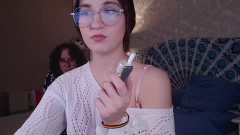 Snapshot of alice_love_fuck chatting on 01/08/25, 08:16 Alice love fuck online show from 01/08/25, 08:16