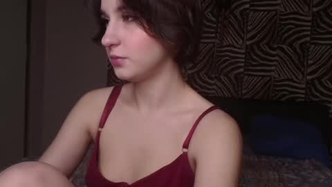 Snapshot of alice_love_fuck chatting on 09/26/25, 10:47 Alice love fuck online show from 09/26/25, 10:47