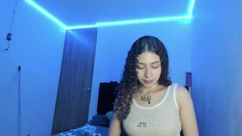 alice and amber online show from 02/19/25, 06:44