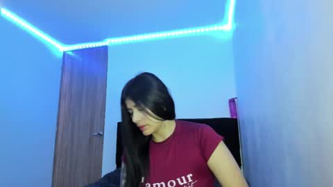 alice and amber online show from 03/11/25, 01:34