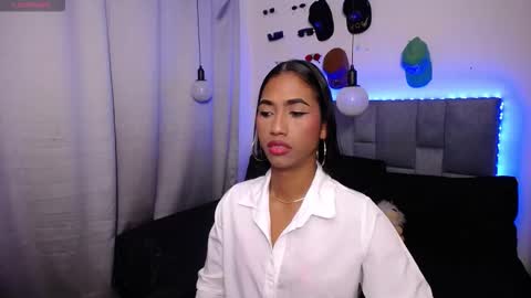    online show from 11/28/25, 10:45