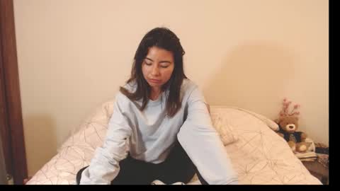 Snapshot of alice_middle01 chatting on 10/07/25, 06:16 Alice online show from 10/07/25, 06:16